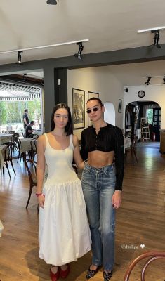 © instagram.com/elsagashhhi
