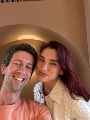 © x.com/TuckerJohns
