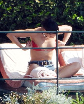 025.jpg