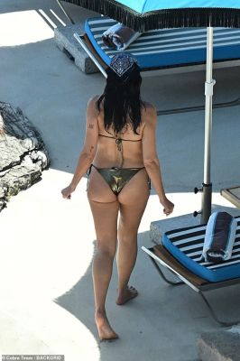 LQ
