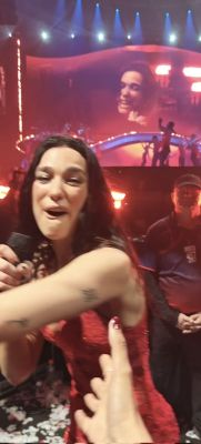 © x.com/mileystann12
