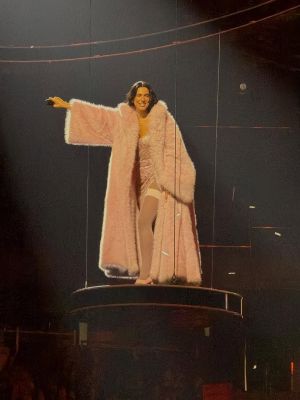 © instagram.com/alxbclrk
