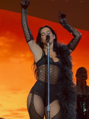 © instagram.com/sarahcamillea
